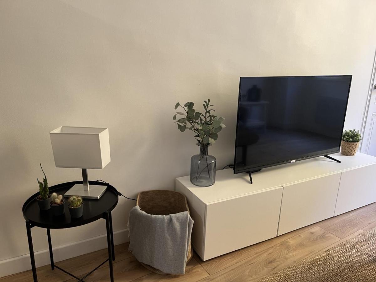 Appartement Sublime 2 Pieces Au Coeur De La Vieille *